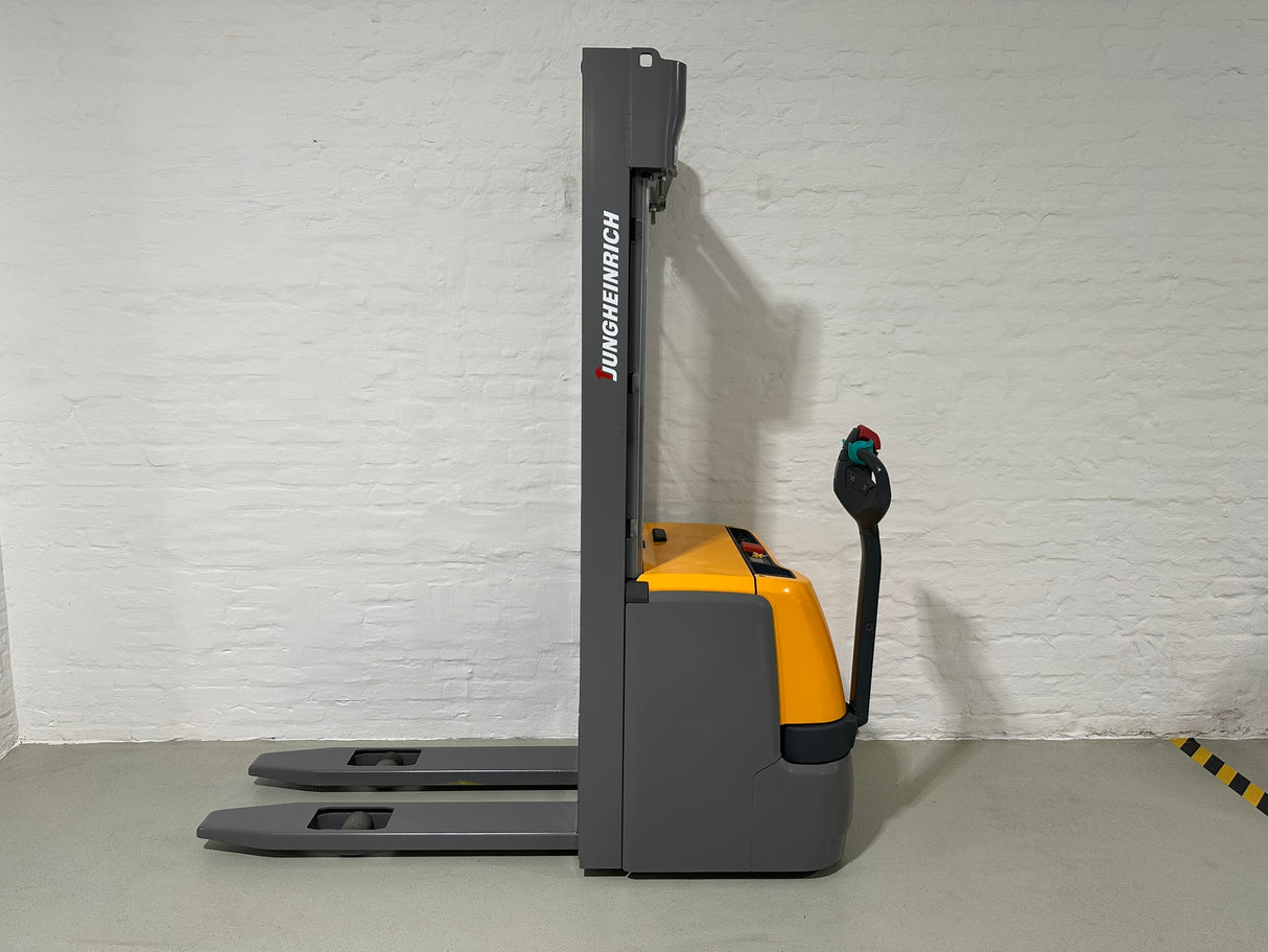 Jungheinrich EJC 216