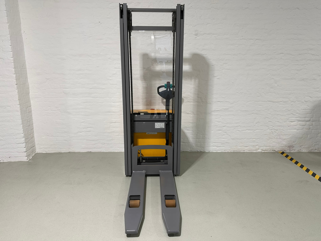 Jungheinrich EJC 214