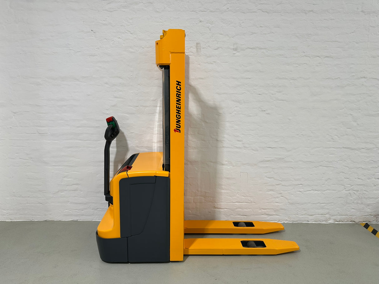 Jungheinrich EJC 216