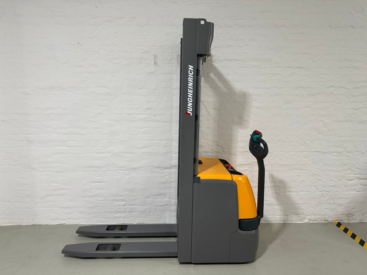 Jungheinrich EJC 216