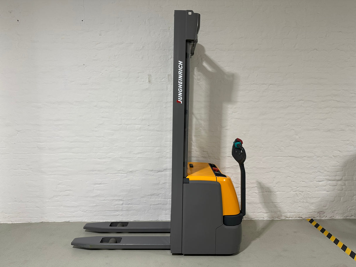 Jungheinrich EJC 216