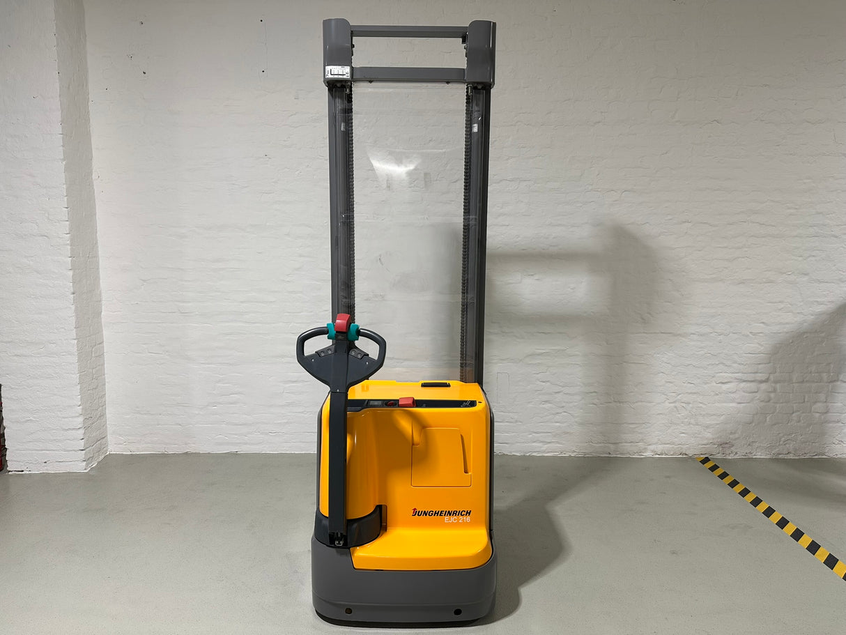 Jungheinrich EJC 216