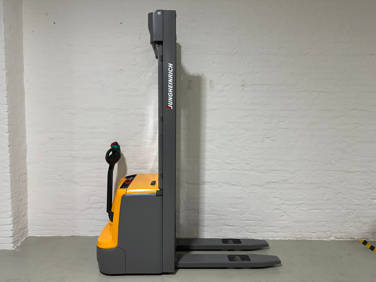 Jungheinrich EJC 216