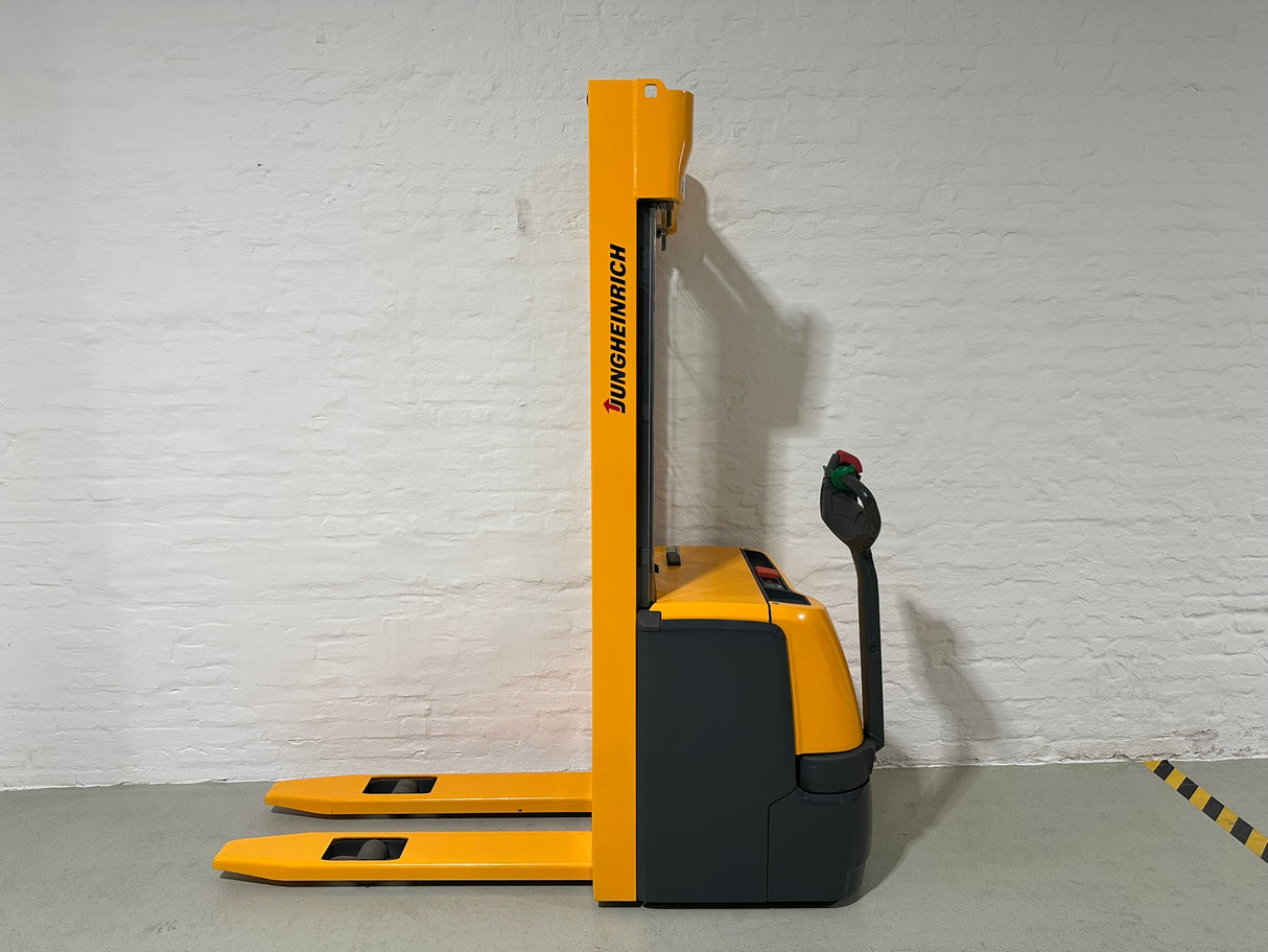 Jungheinrich EJC 214