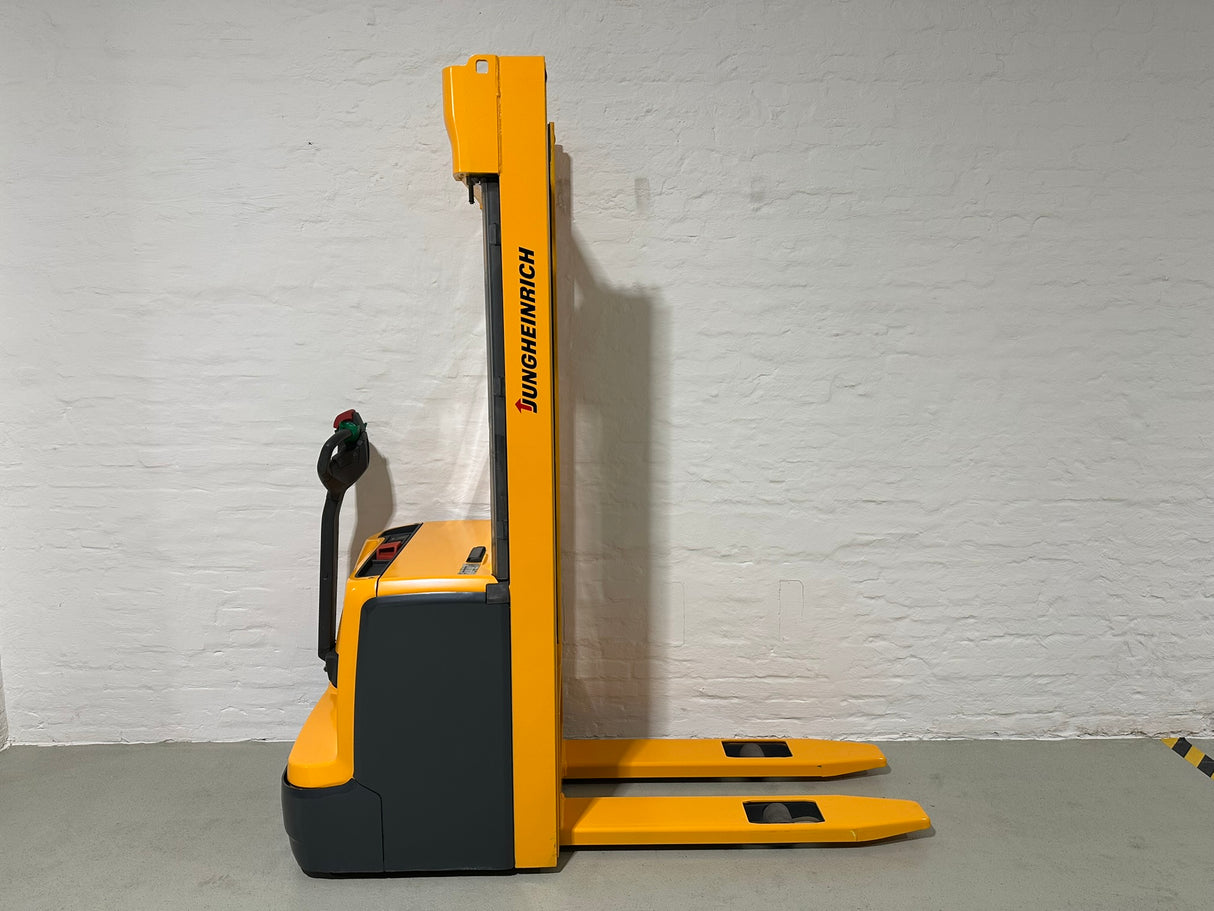 Jungheinrich EJC 214