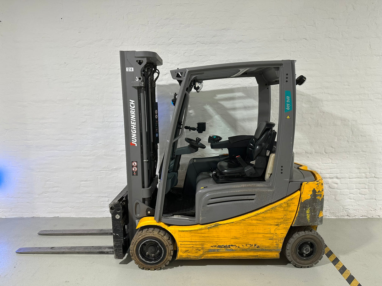 Jungheinrich EFG 320 | ZVG
