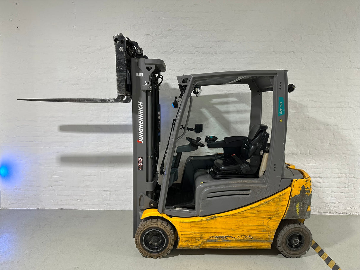Jungheinrich EFG 320 | ZVG