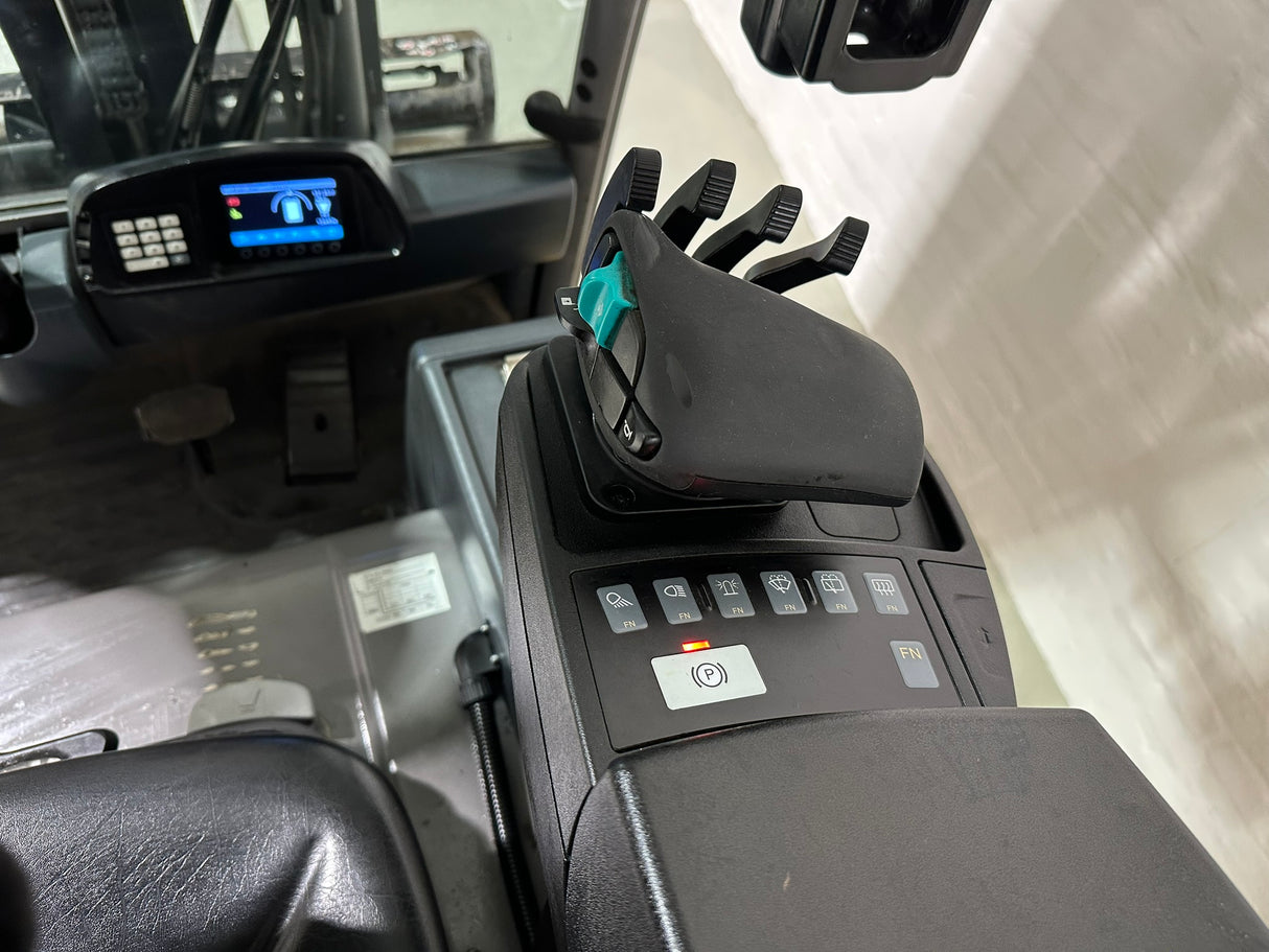 Jungheinrich EFG 320 | ZVG