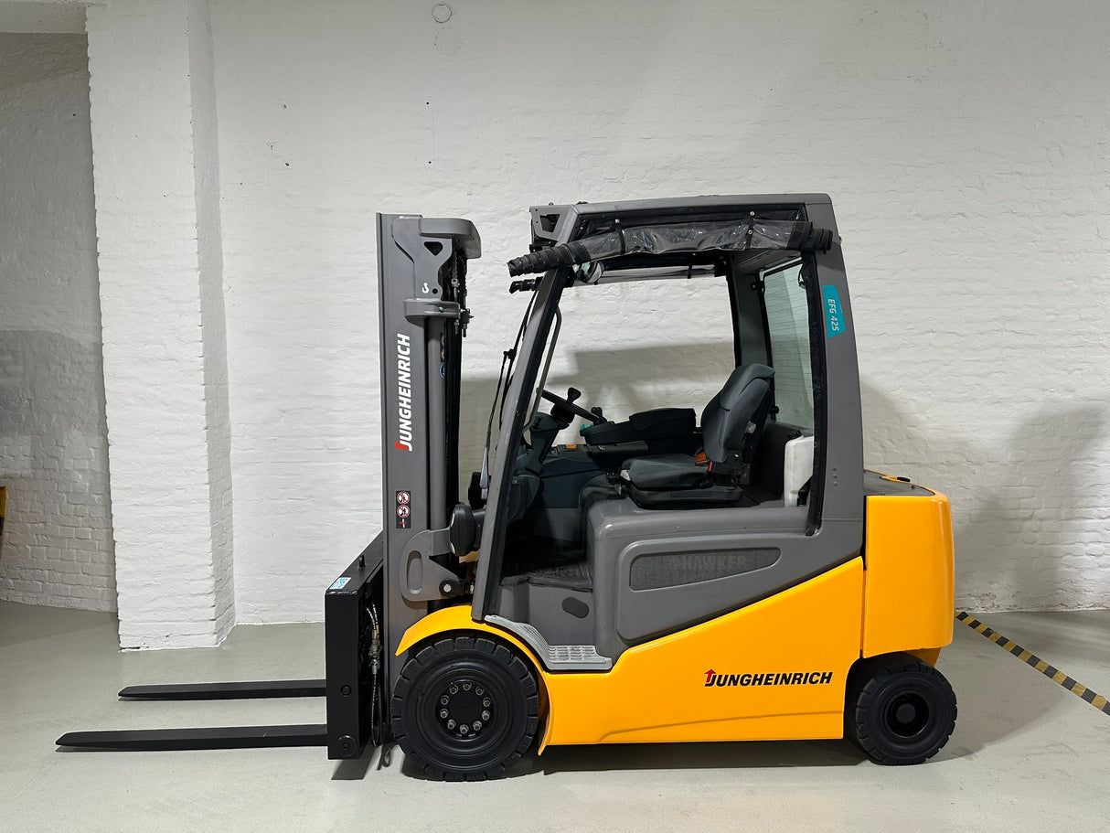 Jungheinrich EFG 425 | ZVG