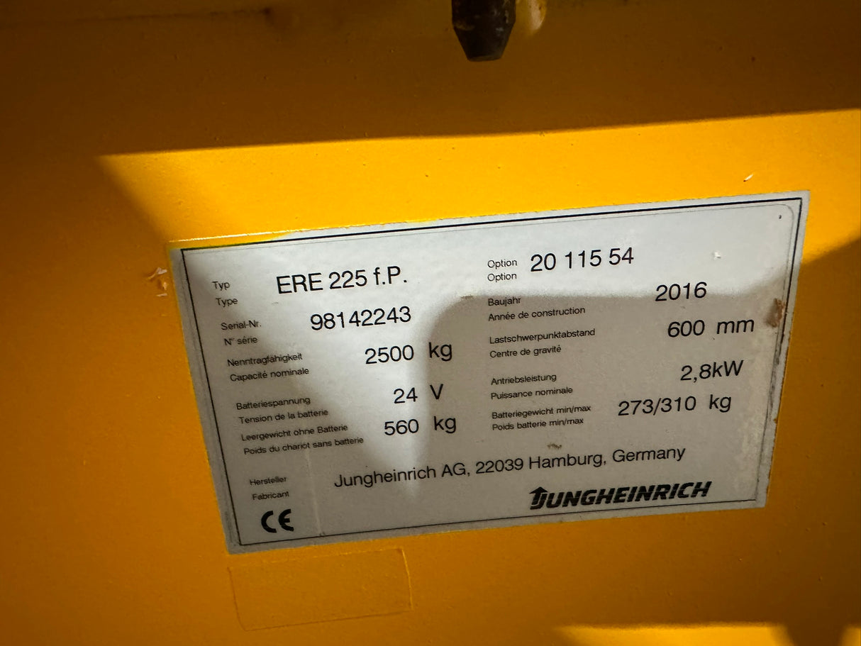 Jungheinrich ERE 225 | BAT25 NEU