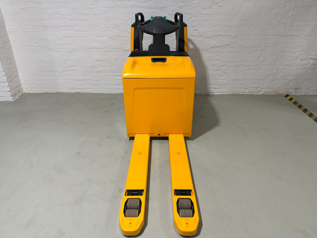 Jungheinrich ERE 225