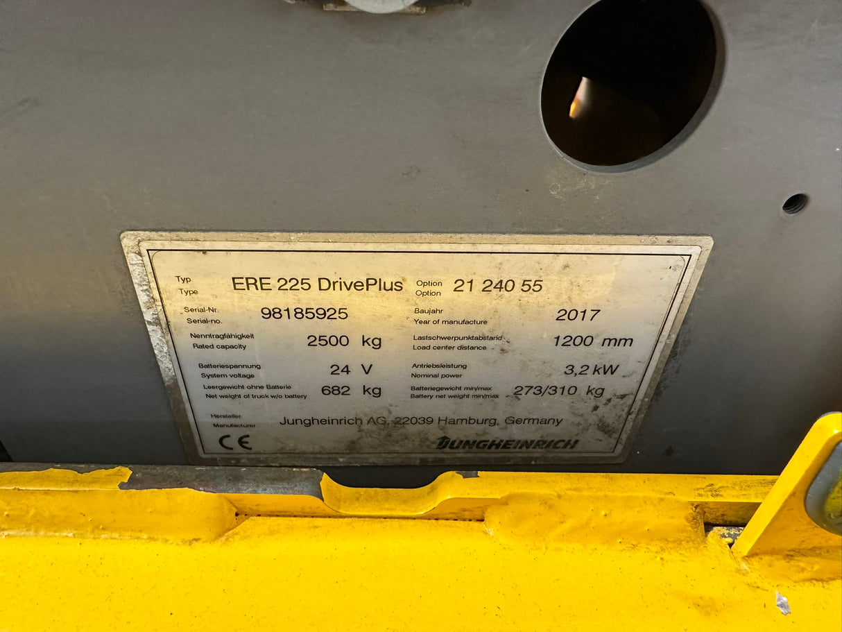 Jungheinrich ERE 225 G2400 | BAT25