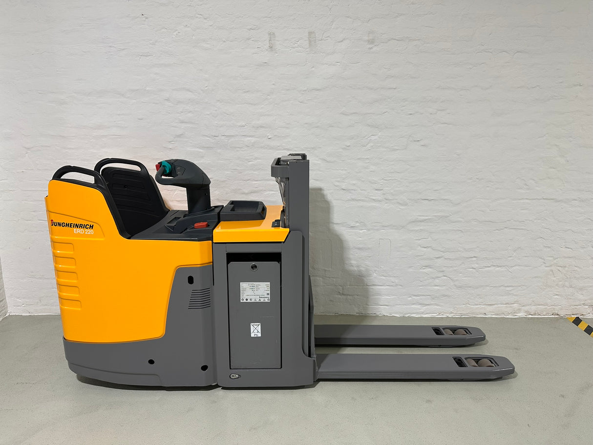 Jungheinrich ERD 220 | BAT24