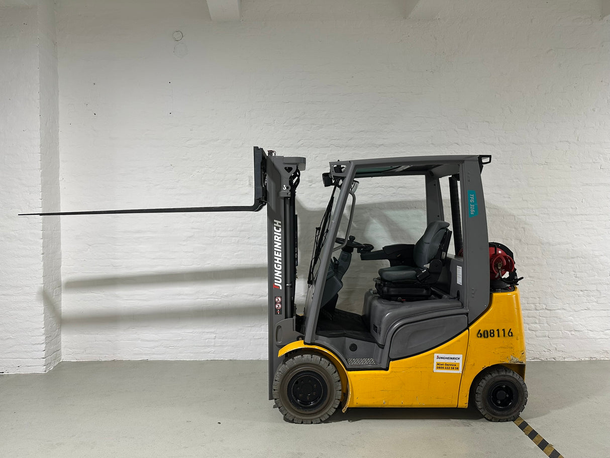 Jungheinrich TFG 316s | ISS