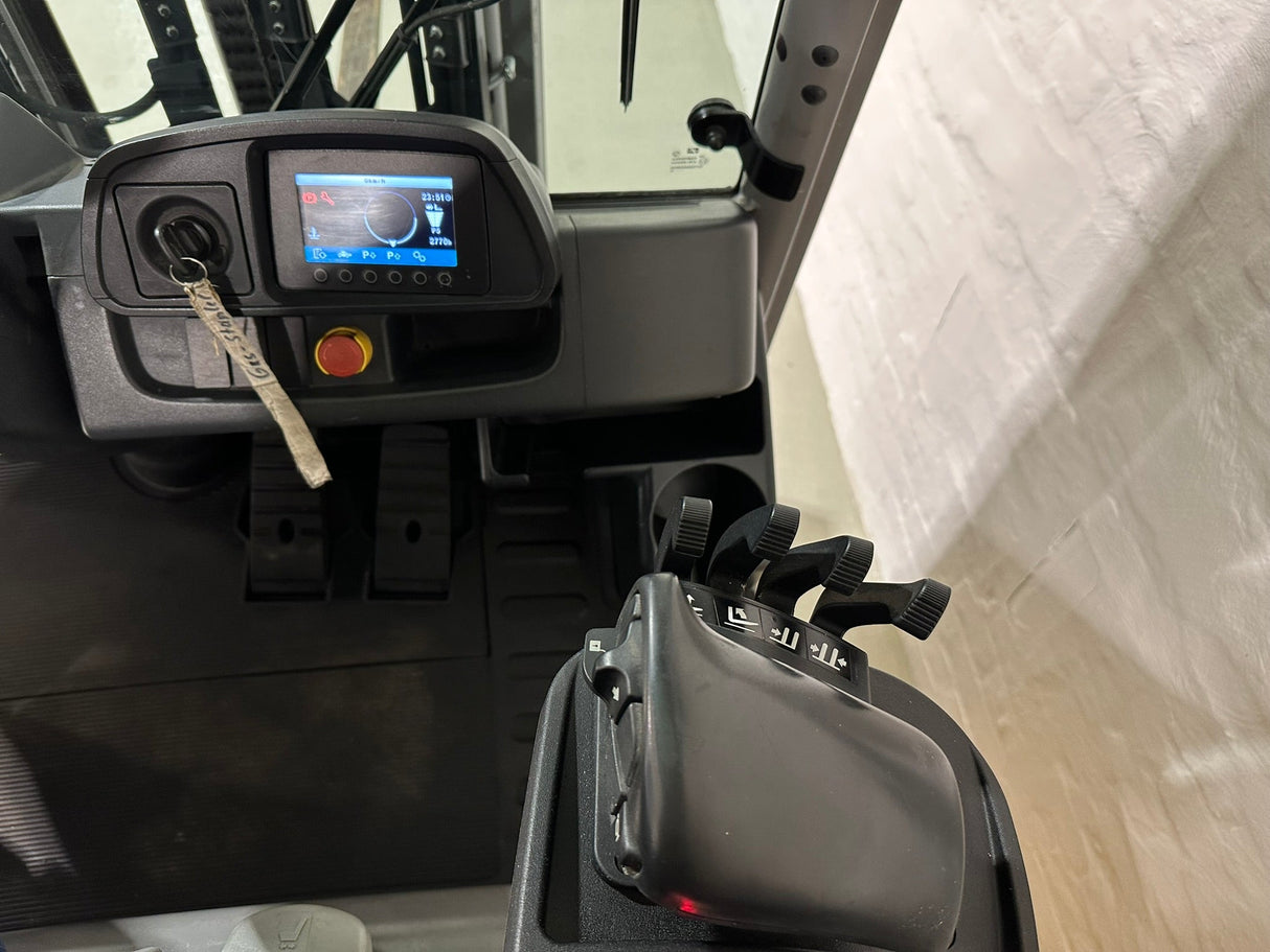 Jungheinrich TFG 316s | ISS