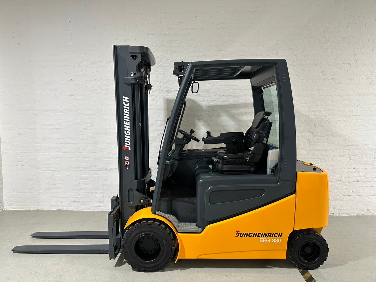 Jungheinrich EFG S30 | ISS