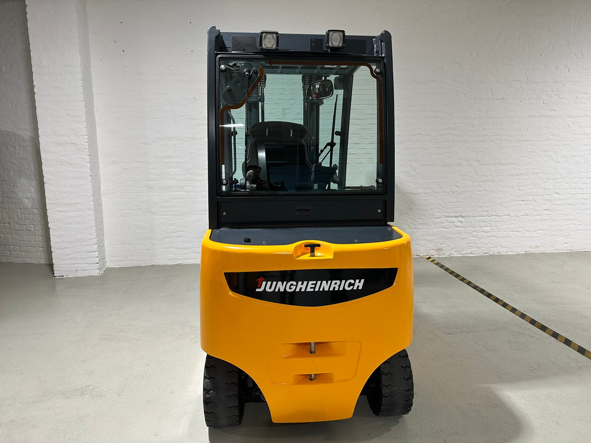 Jungheinrich EFG S30 | ISS