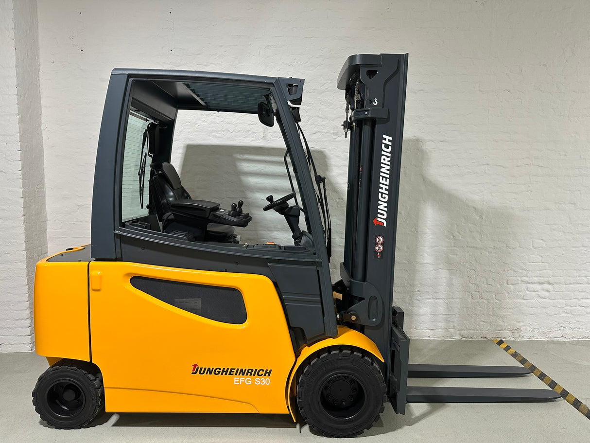 Jungheinrich EFG S30 | ISS