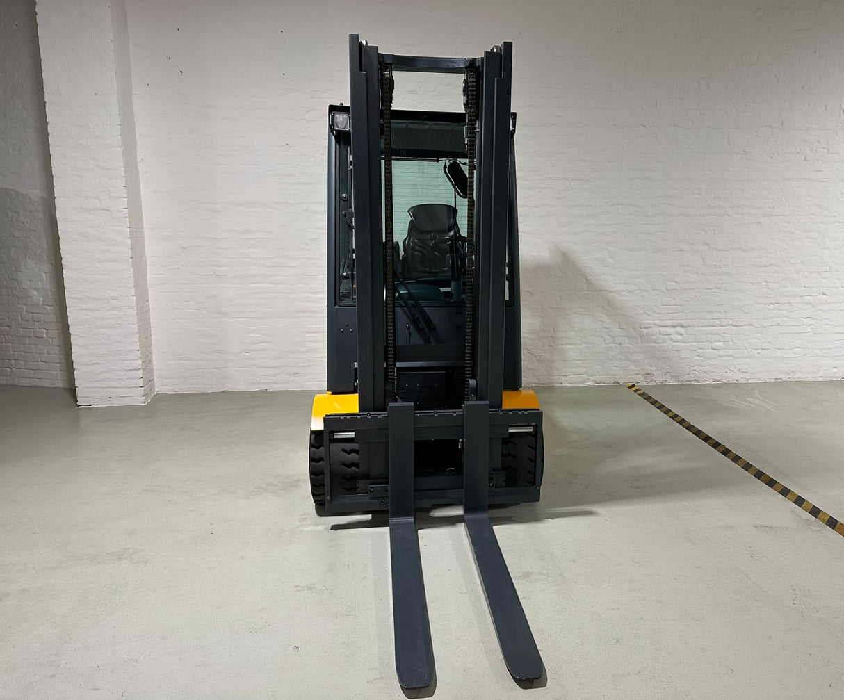 Jungheinrich EFG S30 | ISS