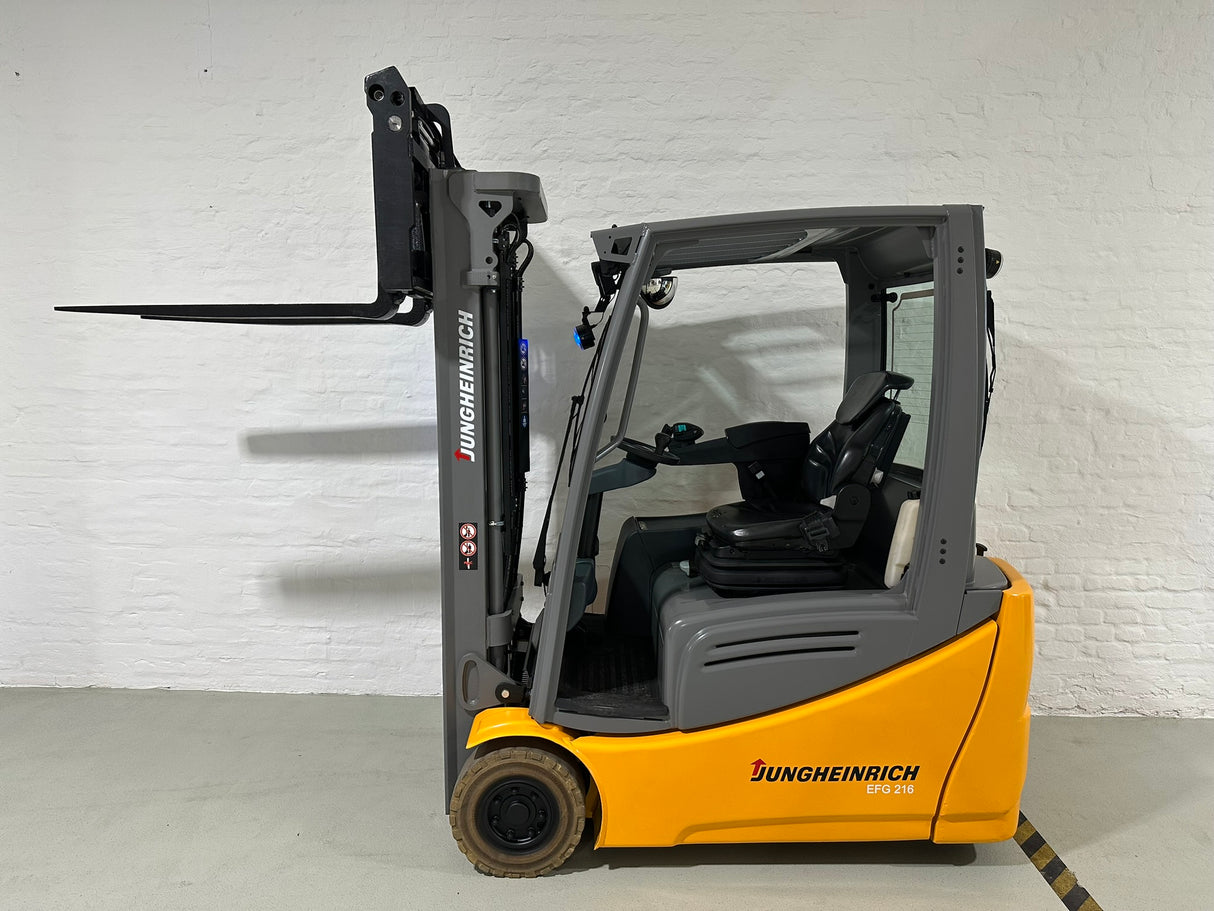 Jungheinrich EFG 216 | ZVG/ISS