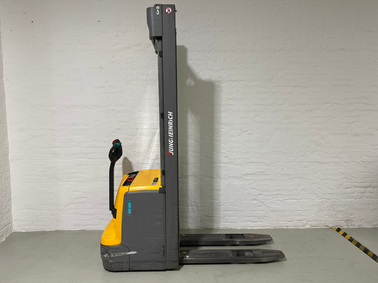 Jungheinrich EJC 216