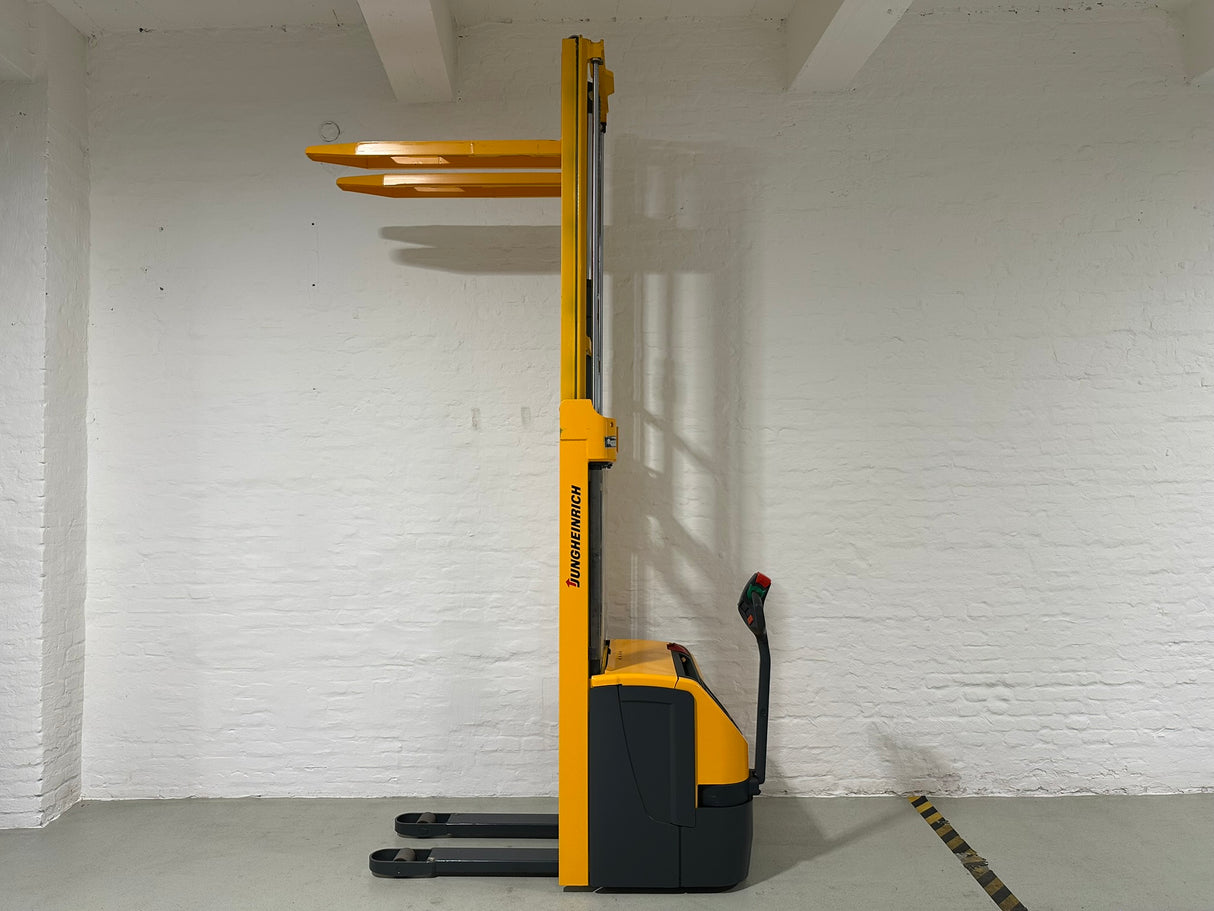 Jungheinrich EJC 216