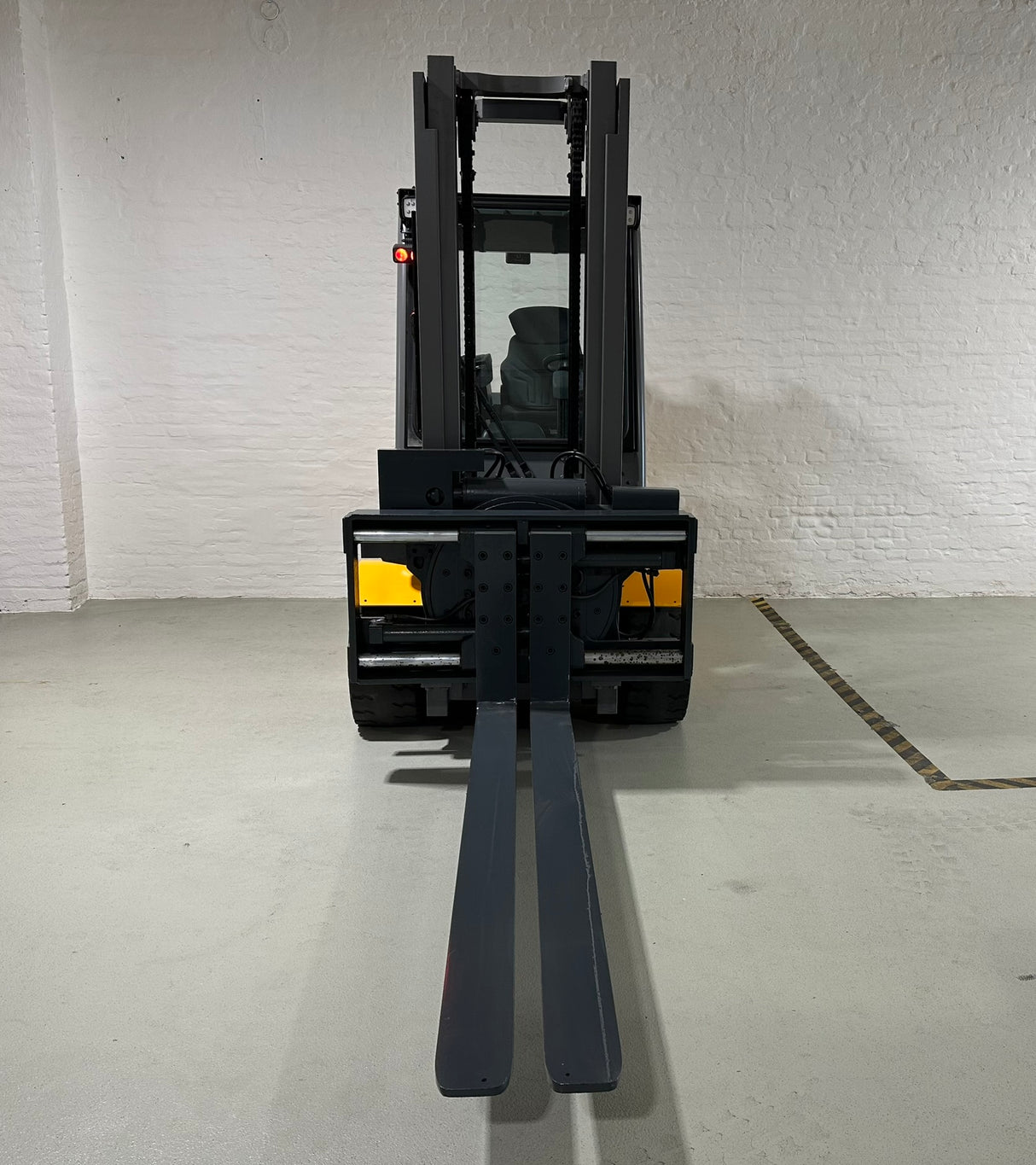 Jungheinrich EFG 550s | ZVG | DG | Bj. 2022