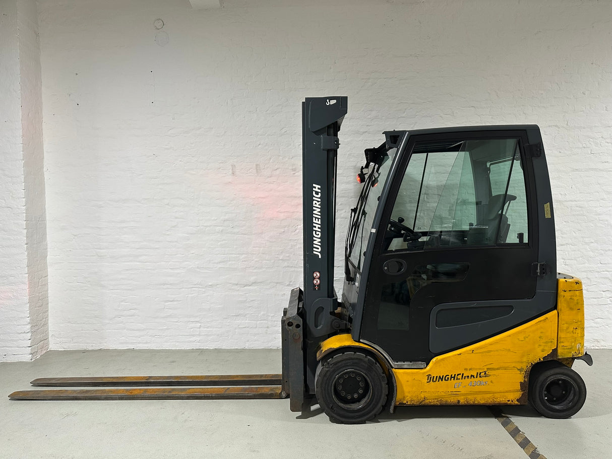 Jungheinrich EFG 430ks | ISS | ZVG