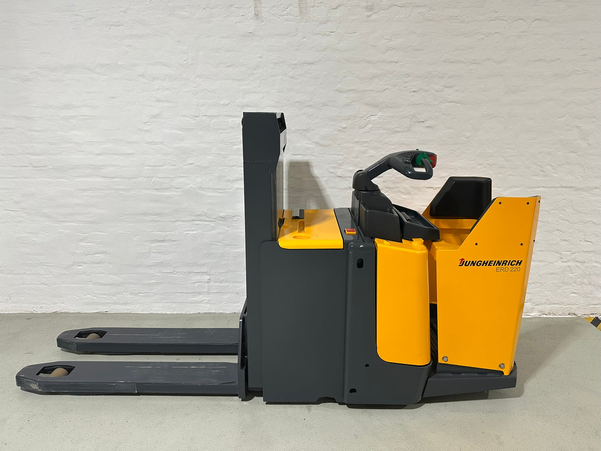 Jungheinrich ERD 220 FP ZT