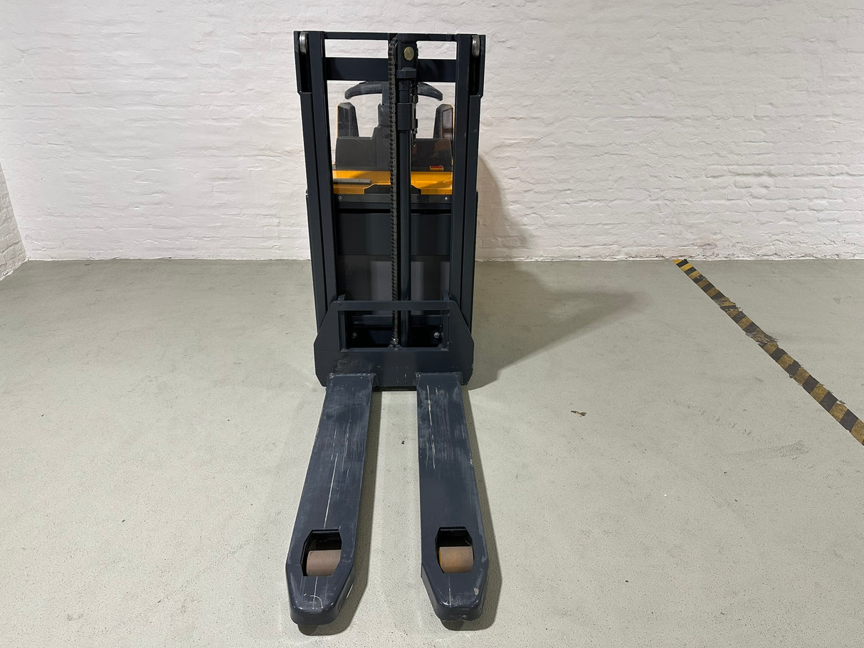 Jungheinrich ERD 220 FP ZT