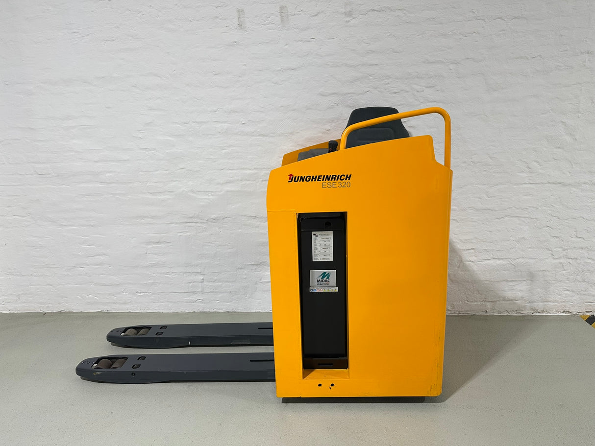 Jungheinrich ESE 320