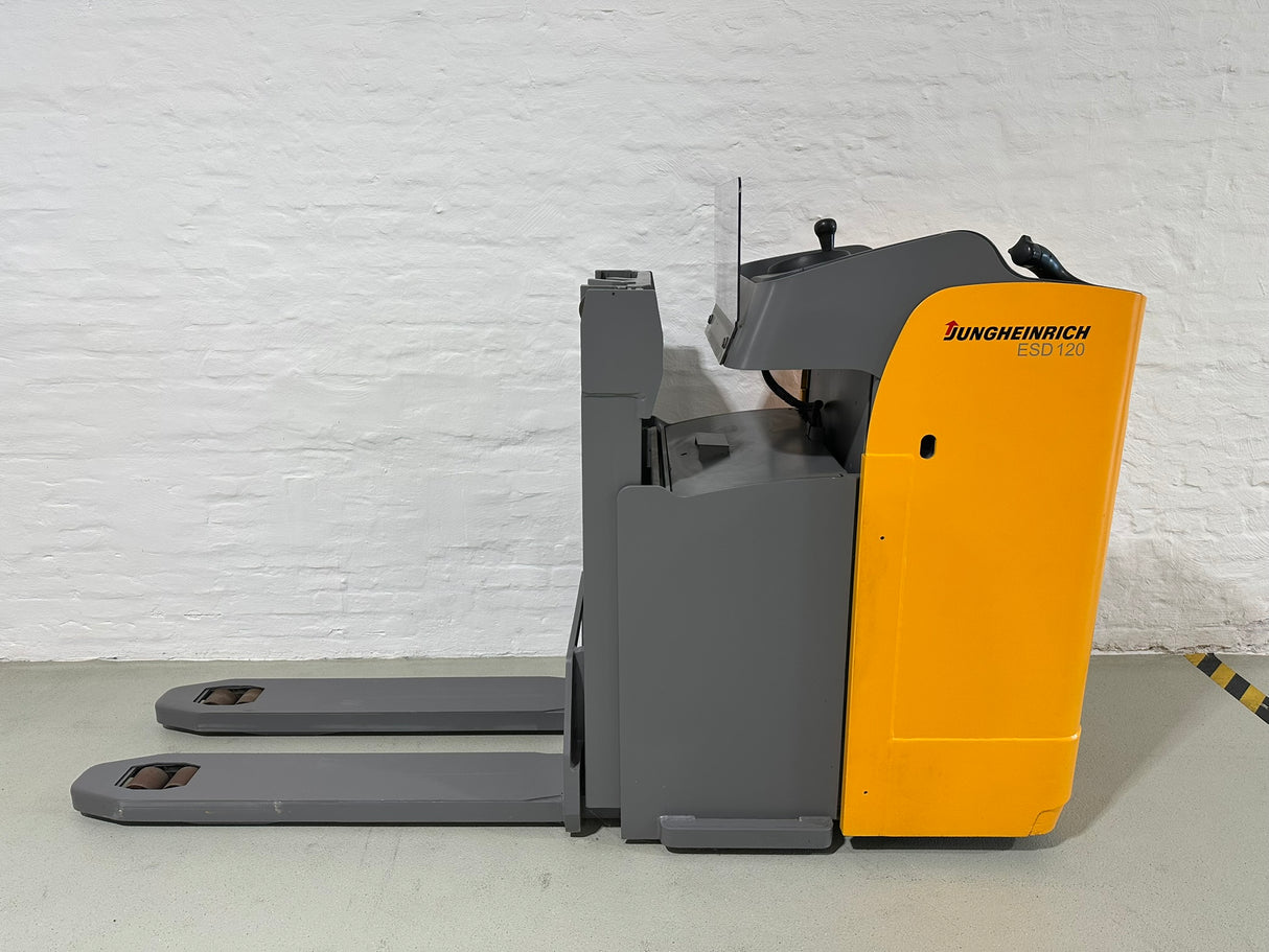 Jungheinrich ESD 120