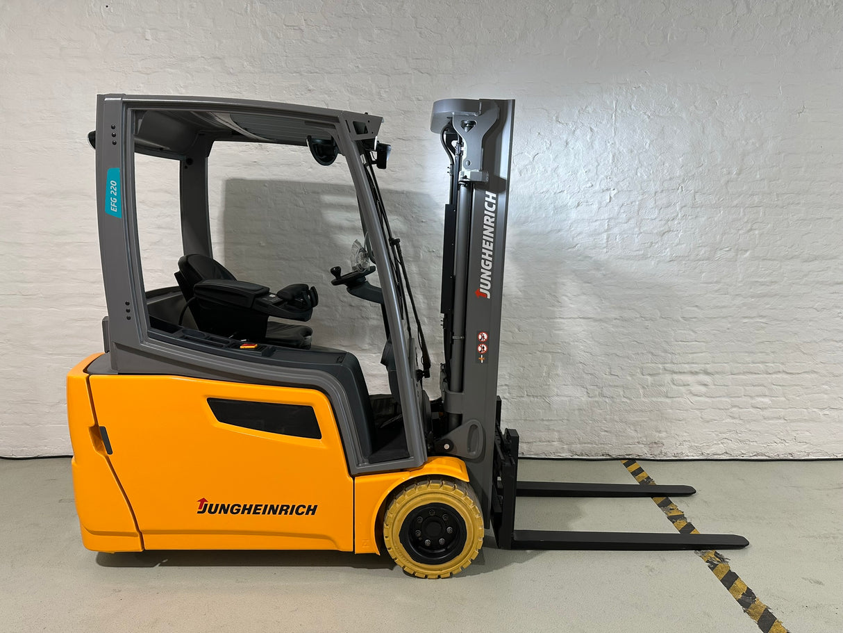 Jungheinrich EFG 220 | ISS