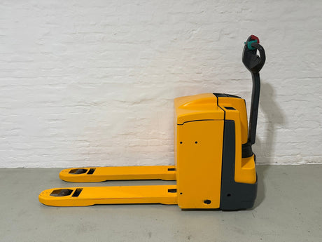 Niederhubwagen