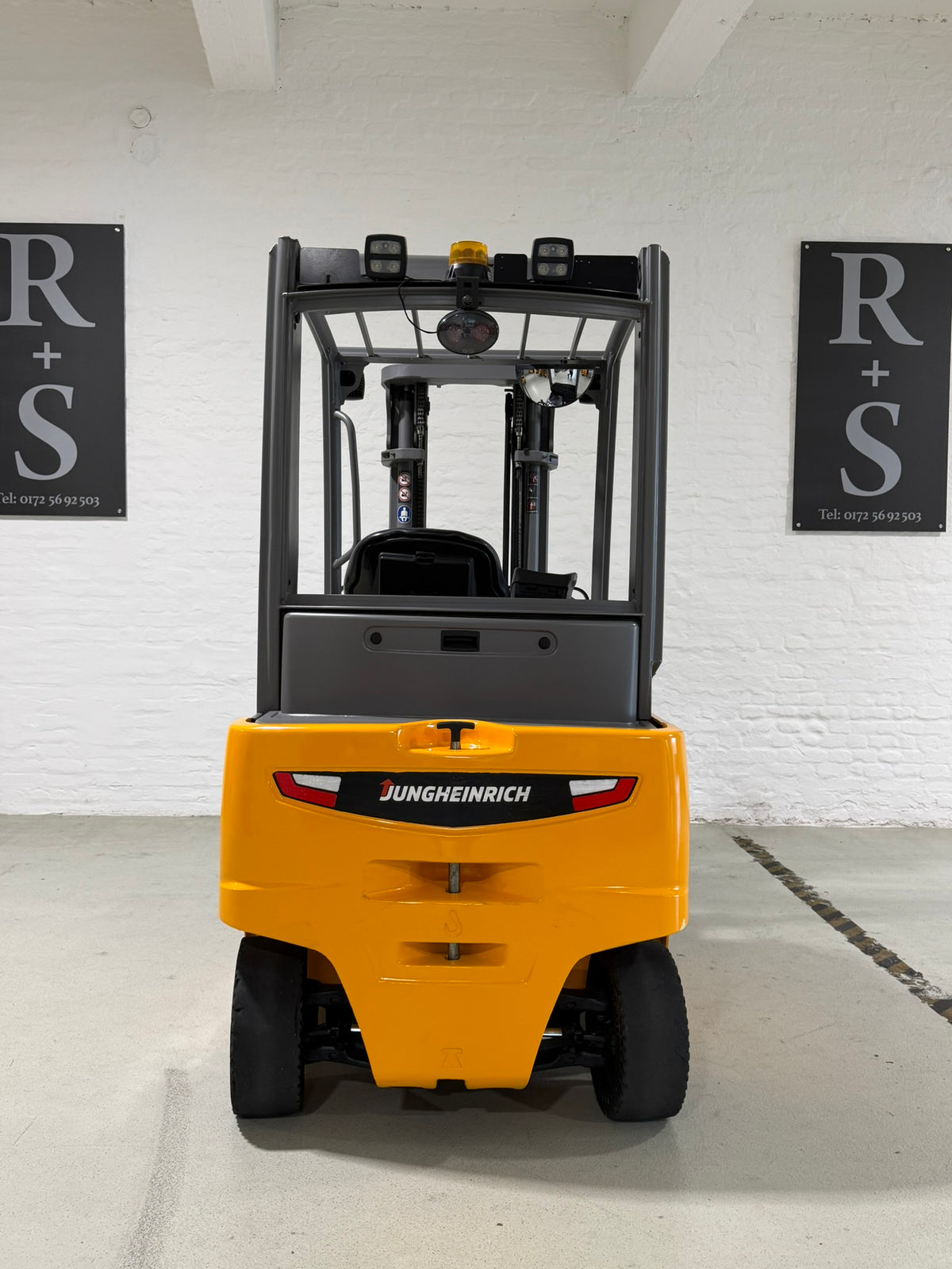 Jungheinrich EFG 318 SP