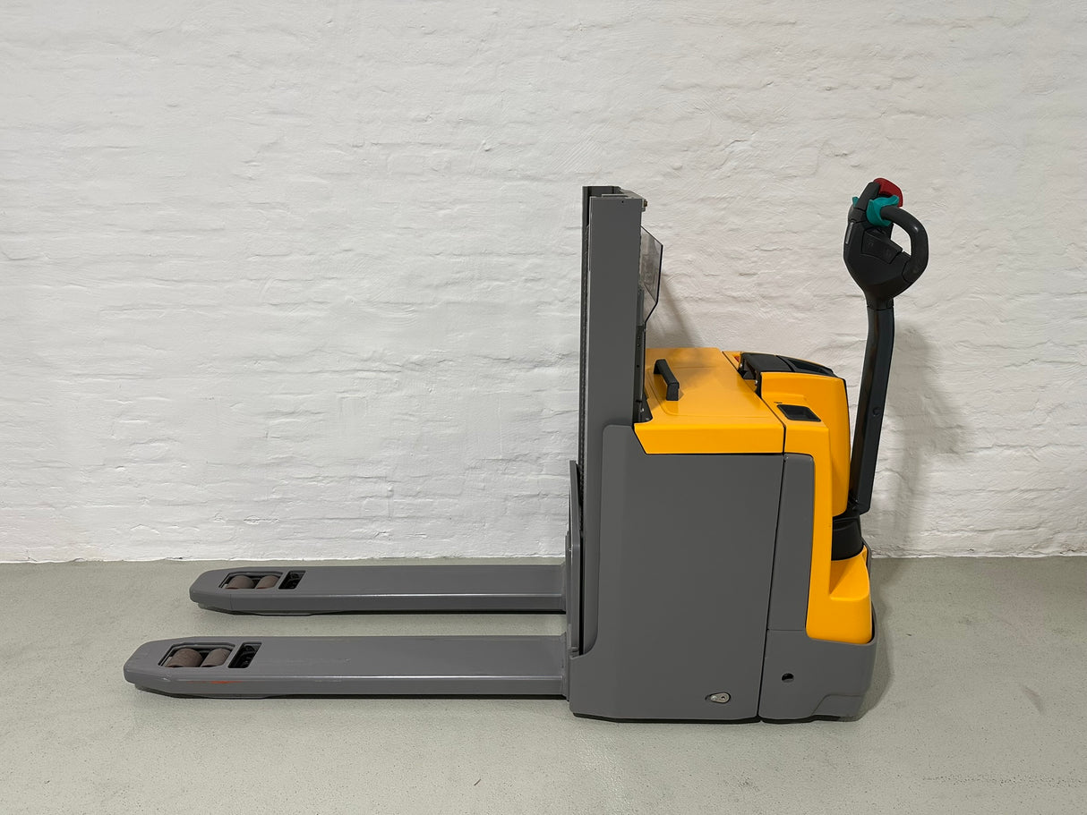 Jungheinrich EJD 220 | BAT24 NEU