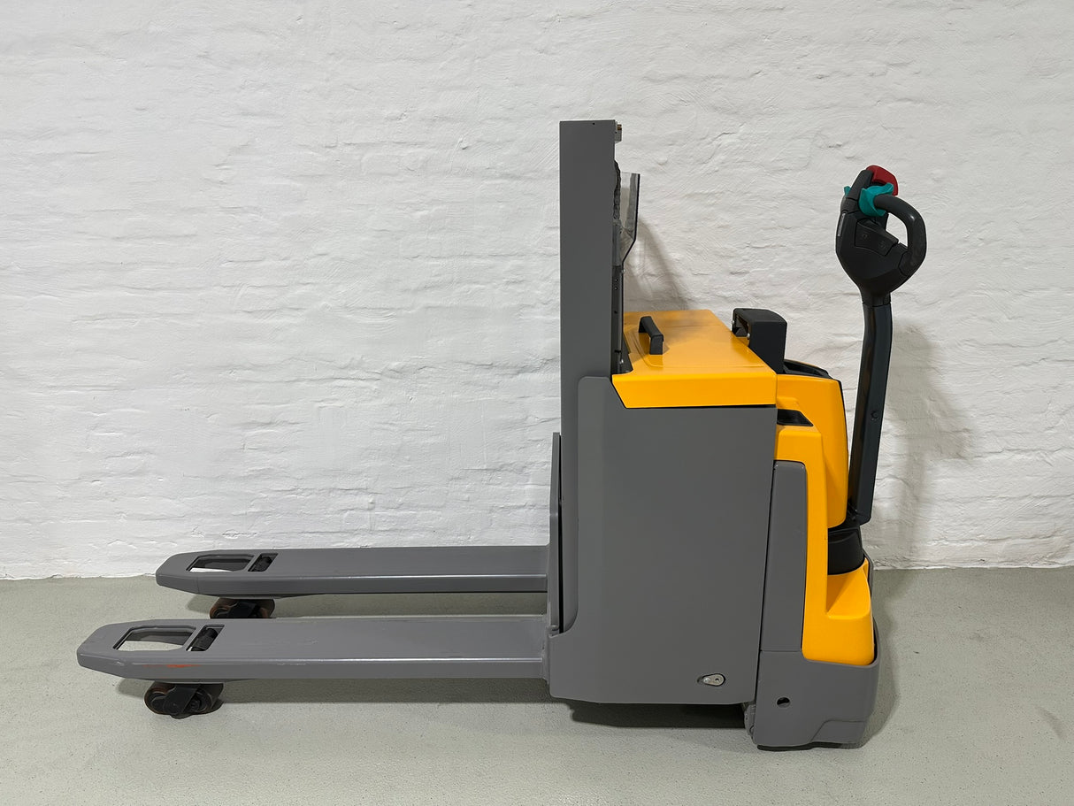 Jungheinrich EJD 220 | BAT24 NEU