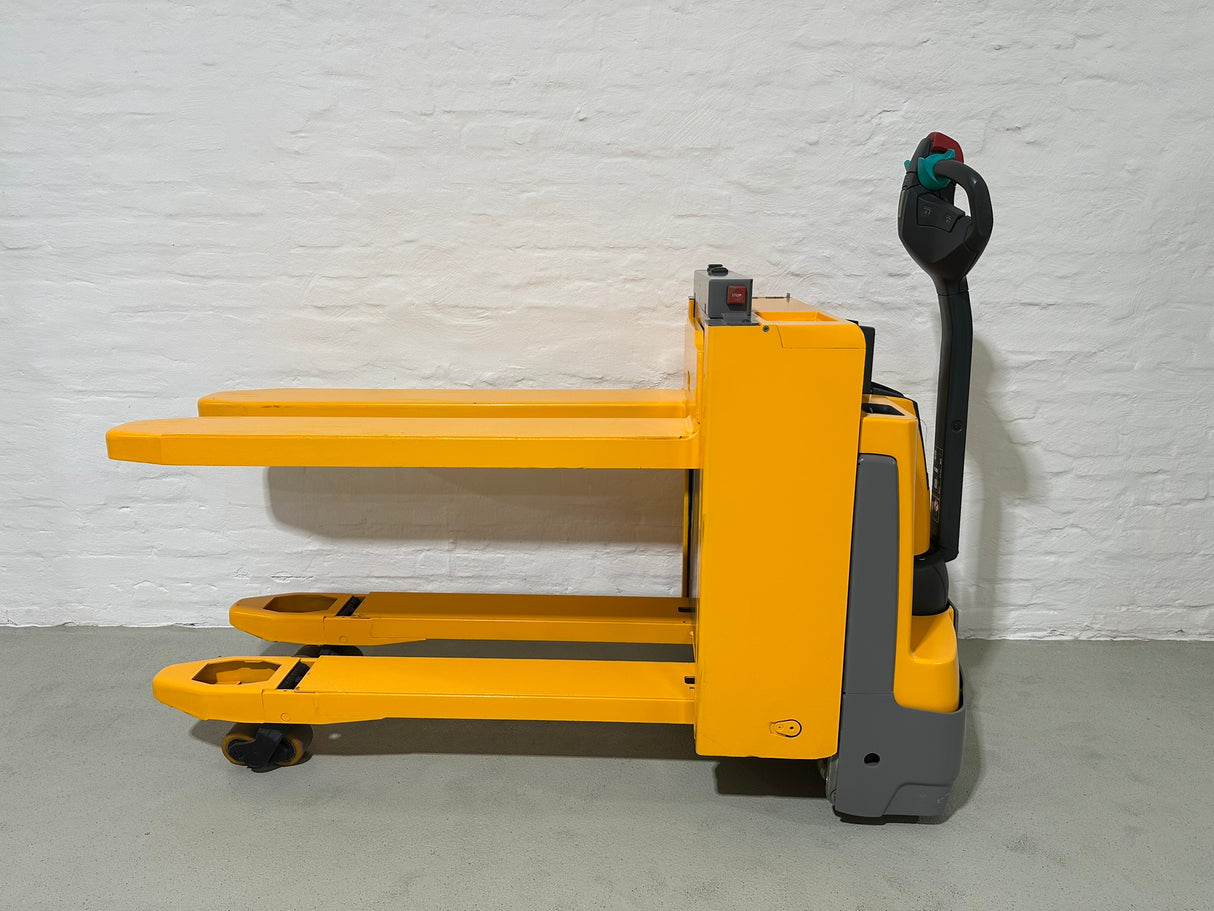 Jungheinrich EJE C 20 | BAT25