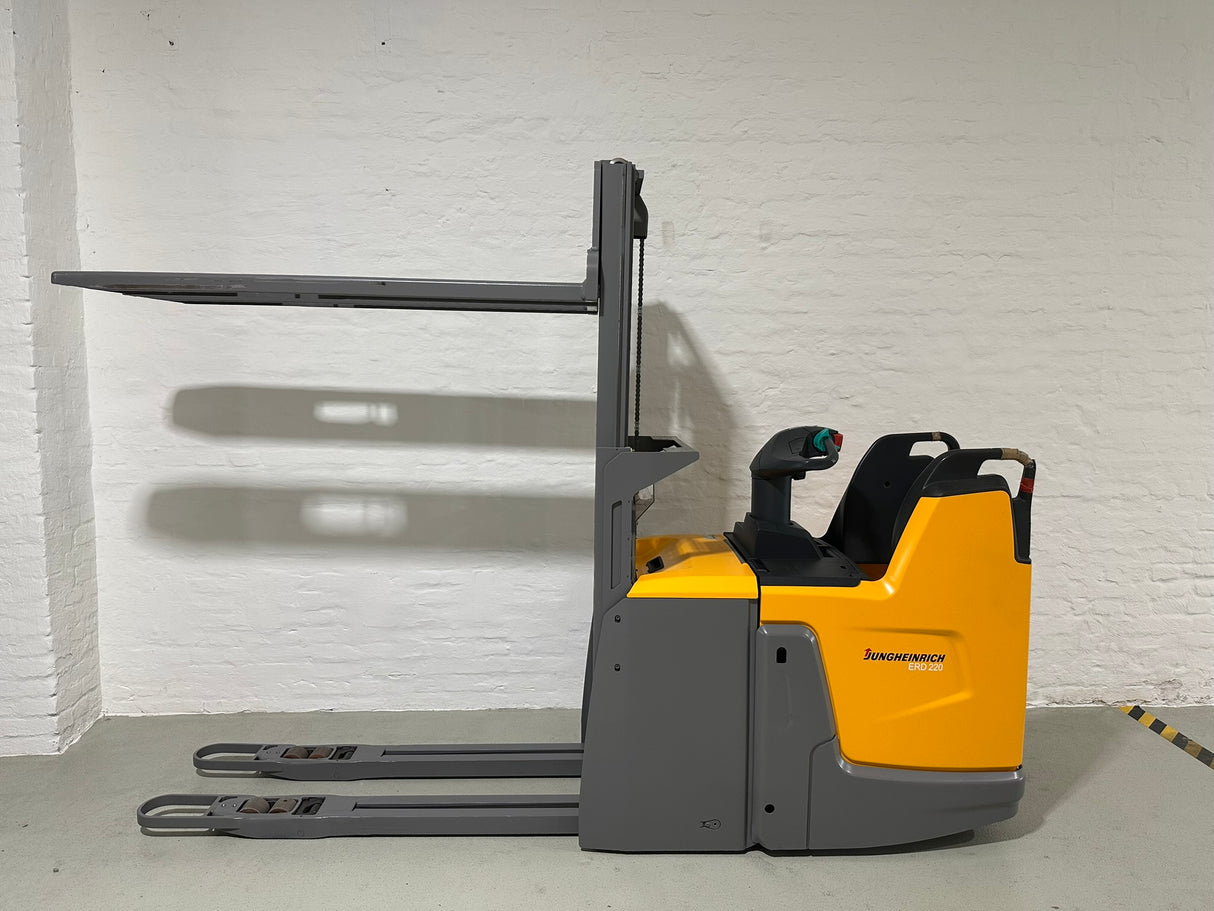 Jungheinrich ERD 220 G1600