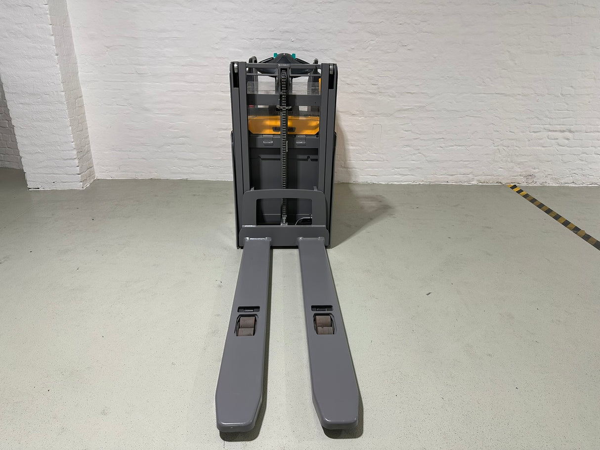 Jungheinrich ERD 220 G1600