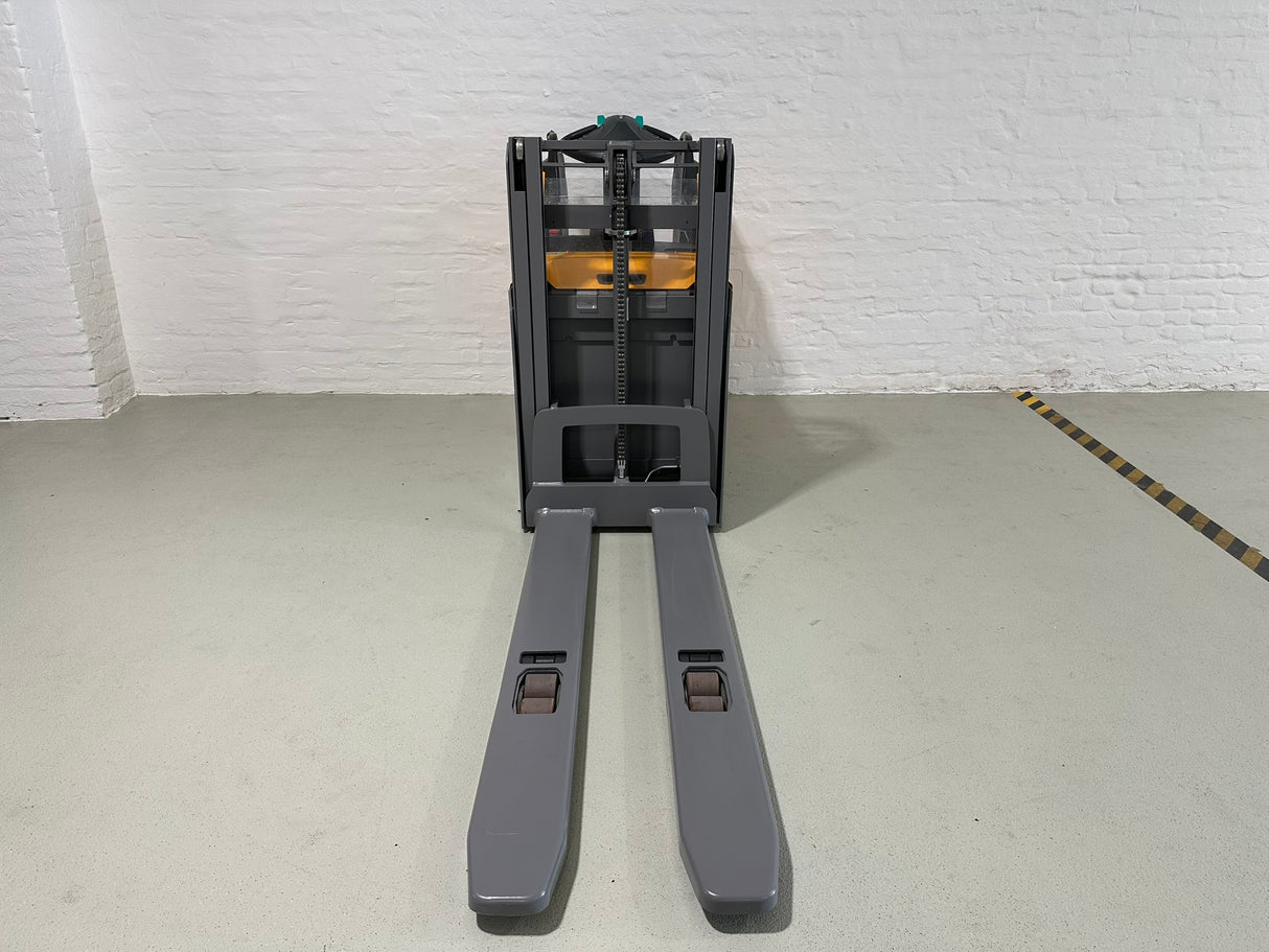 Jungheinrich ERD 220 G1600