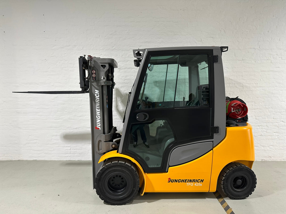 Jungheinrich TFG 425s | ISS