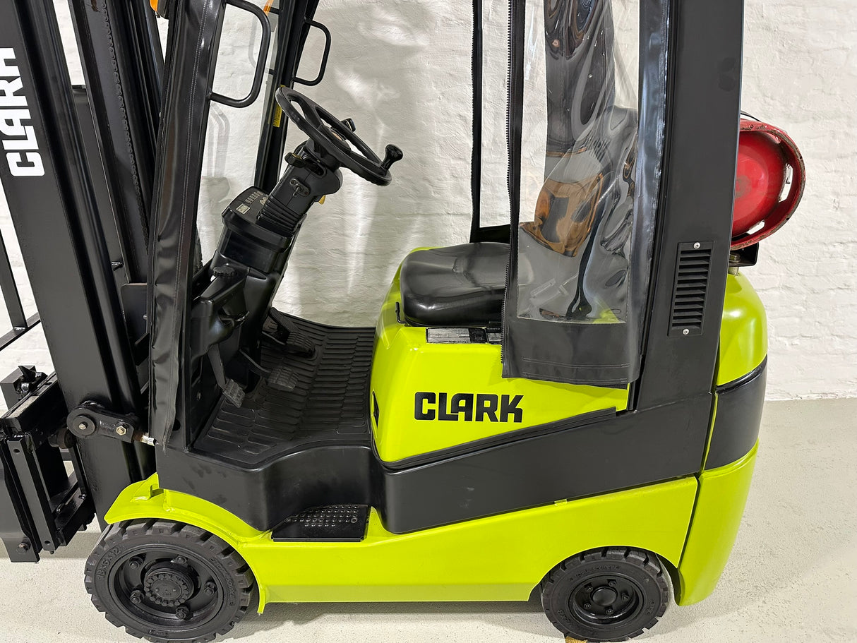 Clark C15CL | VSS
