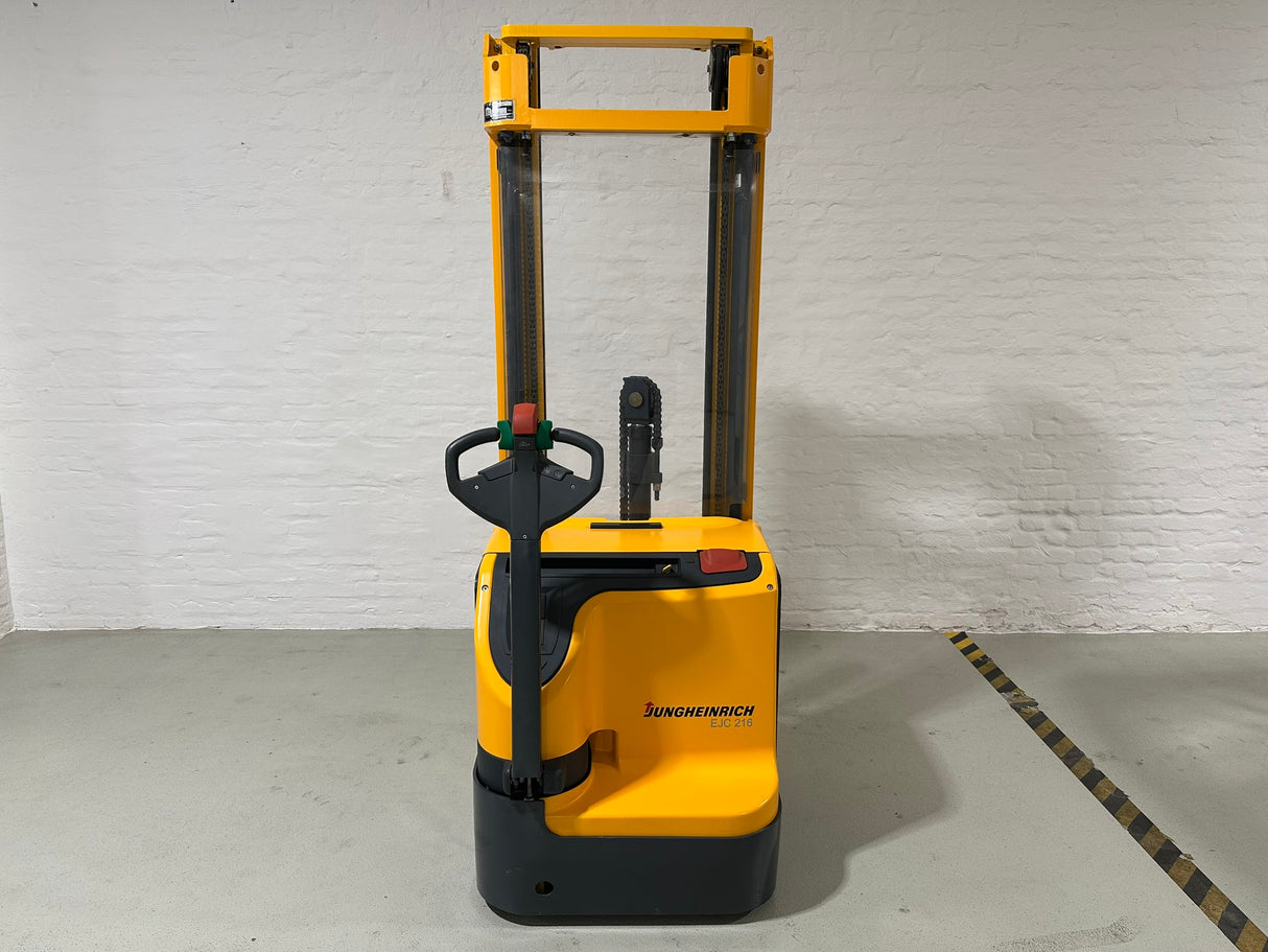 Jungheinrich EJC 216