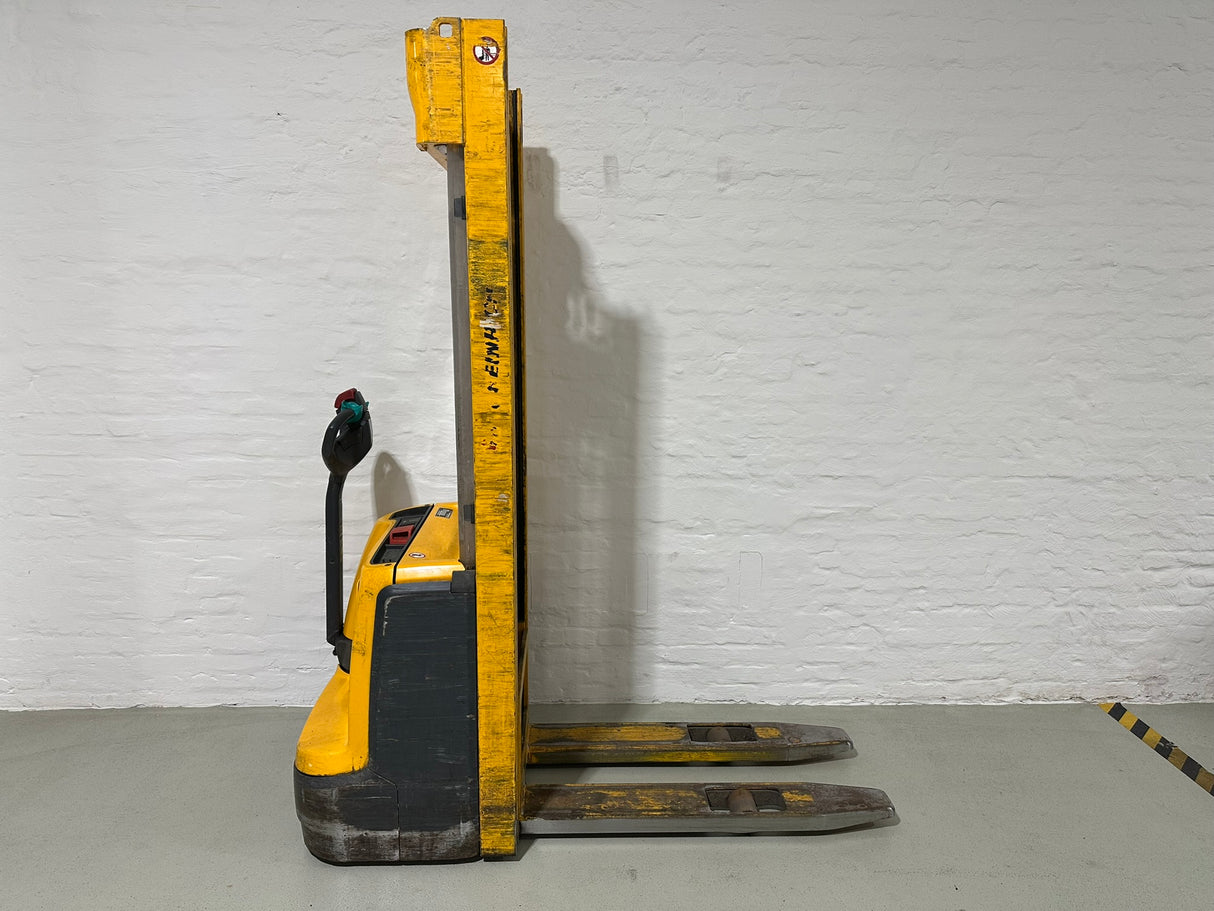 Jungheinrich EJC 112