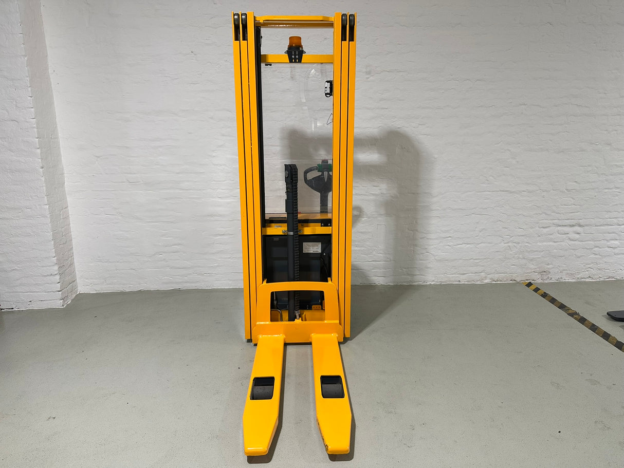 Jungheinrich EJC 214