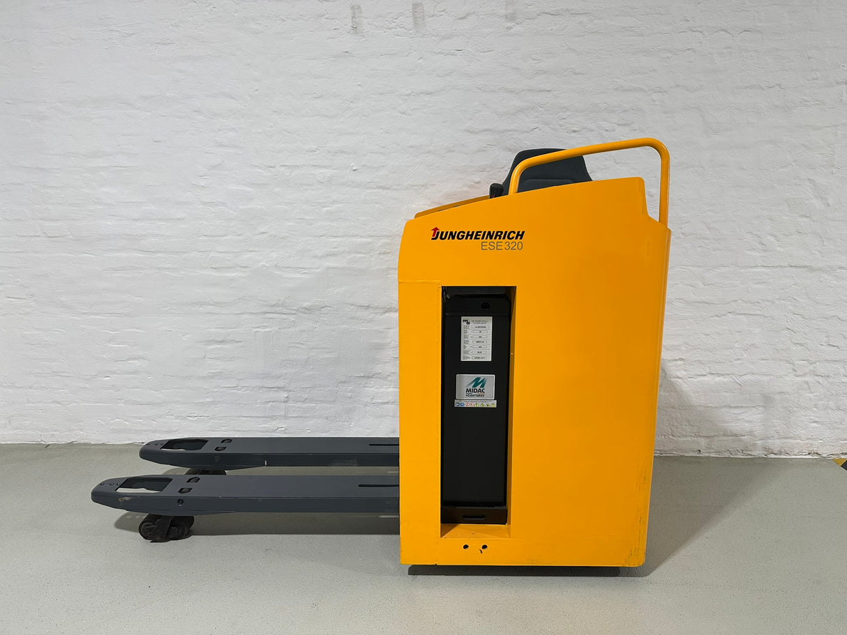 Jungheinrich ESE 320