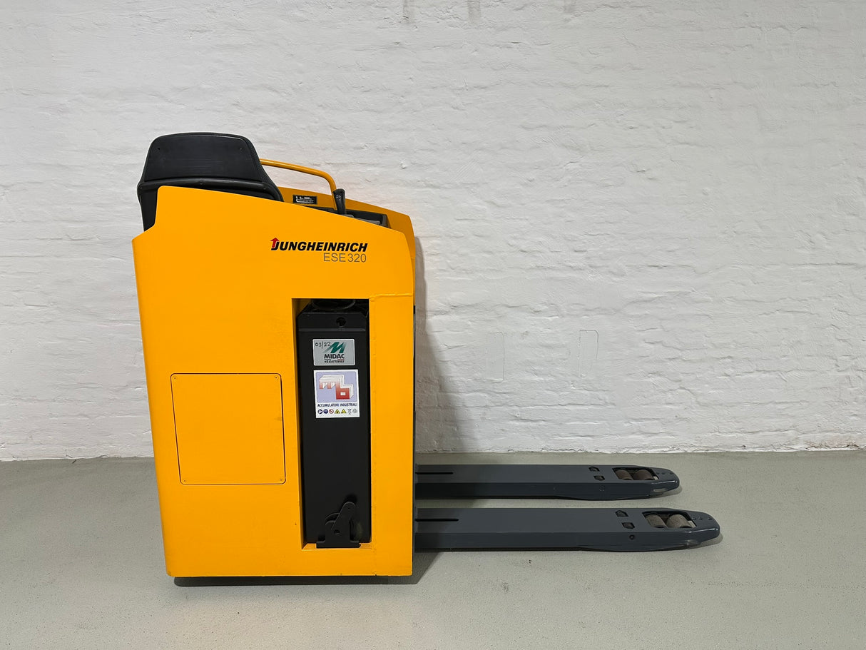 Jungheinrich ESE 320