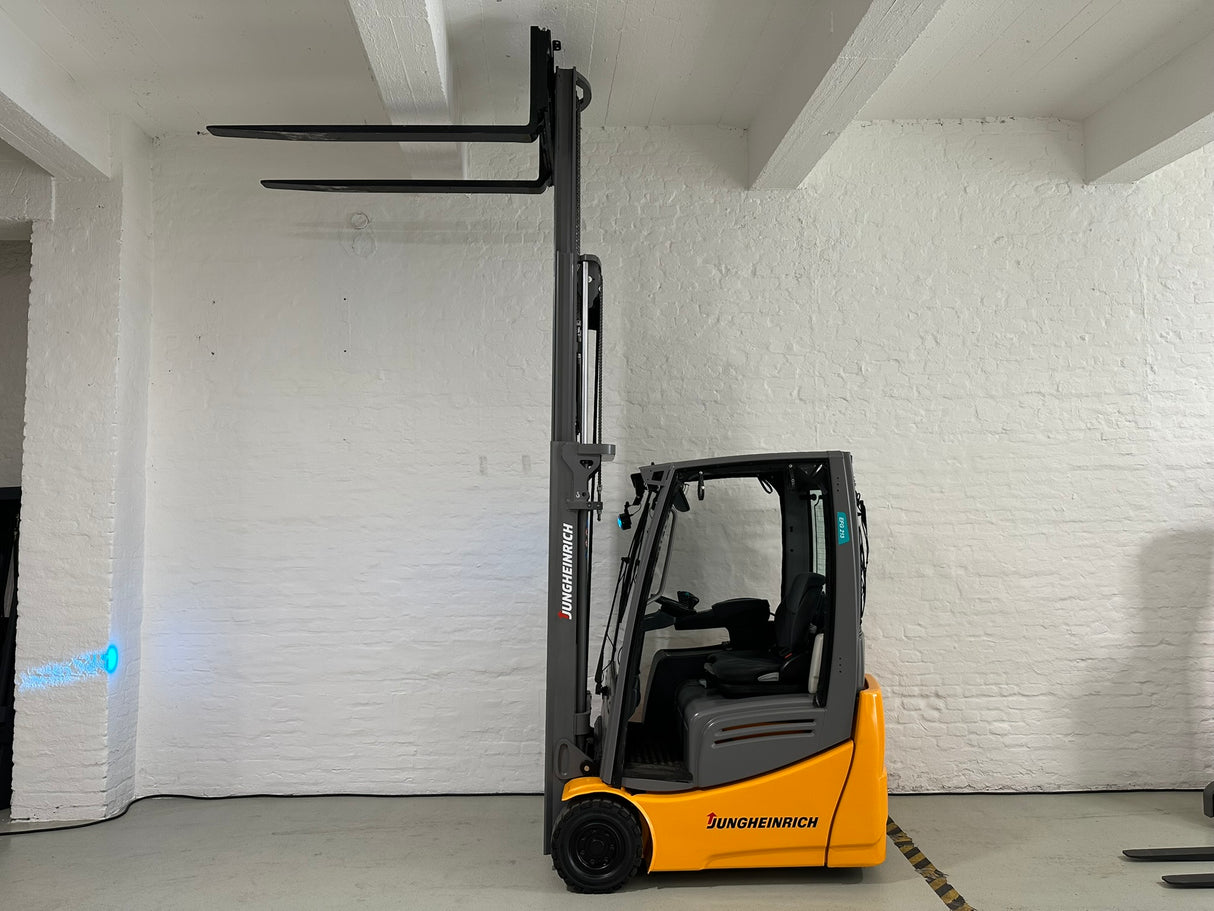 Jungheinrich EFG 213 | ISS