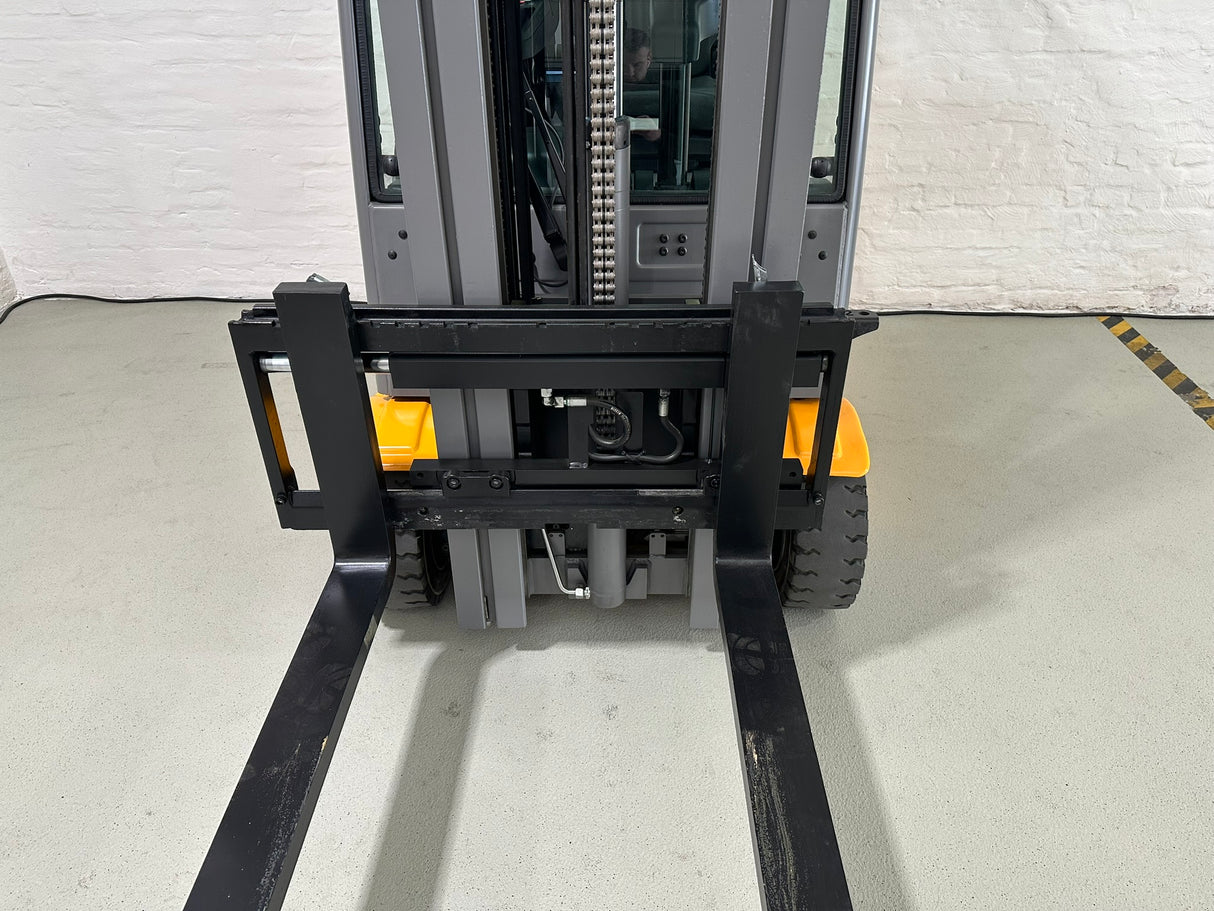 Jungheinrich EFG 213 | ISS